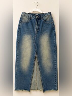 Fashion Nova Blue Washed Straight-Leg Denim Skirt-Jeans with Front Slit